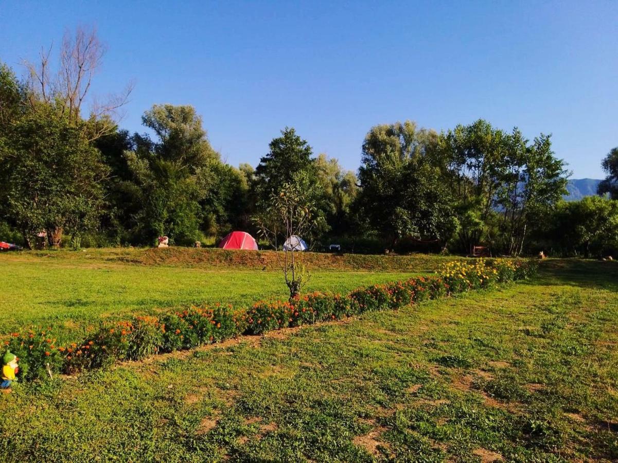 Отель Camp Podkraj Вирпазар Экстерьер фото
